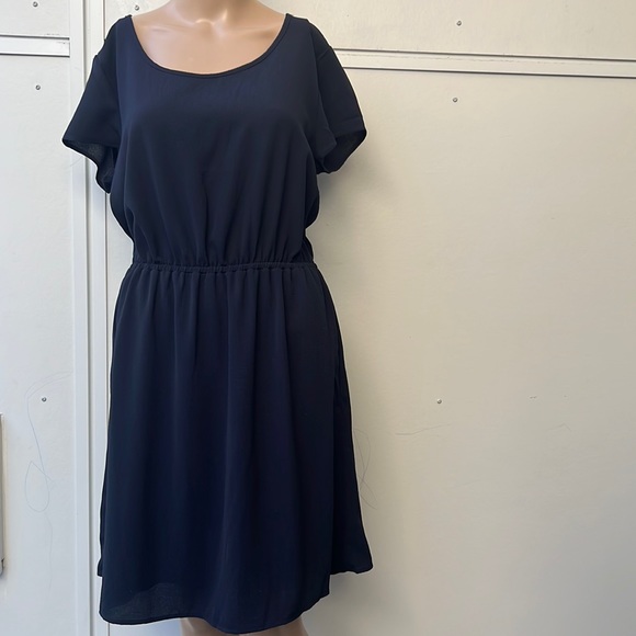 Elegant Dress Blue all Celebration dress size medium - Picture 1 of 5